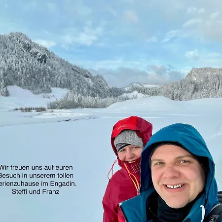 Blick Schloss Tarasp - Arventraum Mit Gartenspa Scuol