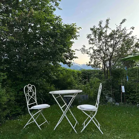 Blick Schloss Tarasp - Arventraum Mit Gartenspa Apartment Scuol