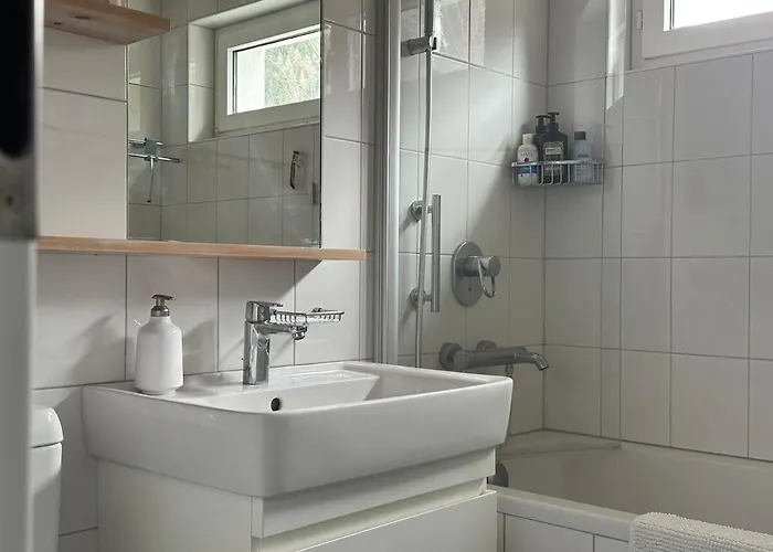 Apartmán Blick Schloss Tarasp - Arventraum Mit Gartenspa Scuol