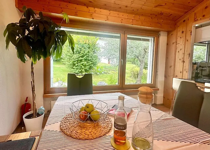 Blick Schloss Tarasp - Arventraum Mit Gartenspa Apartmán *