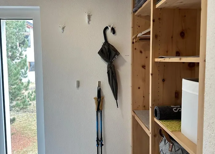 Blick Schloss Tarasp - Arventraum Mit Gartenspa Apartmán Scuol