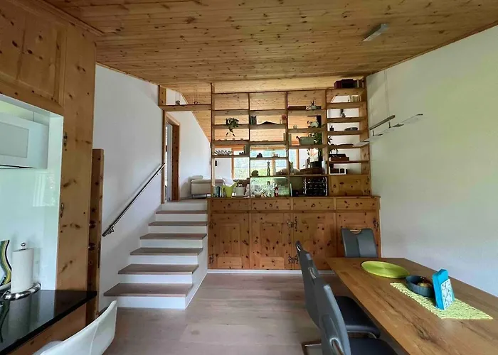 Blick Schloss Tarasp - Arventraum Mit Gartenspa Apartmán Scuol