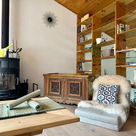 Blick Schloss Tarasp - Arventraum Mit Gartenspa *