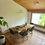 Blick Schloss Tarasp - Arventraum Mit Gartenspa Apartament Scuol