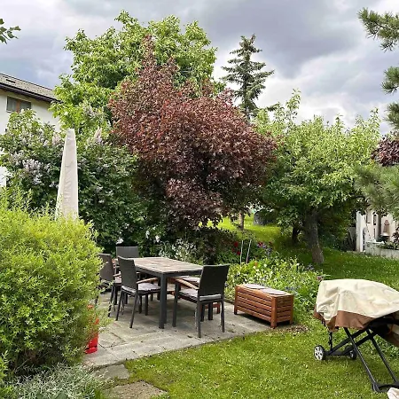 Blick Schloss Tarasp - Arventraum Mit Gartenspa *