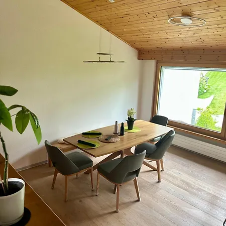 Blick Schloss Tarasp - Arventraum Mit Gartenspa Apartment Scuol