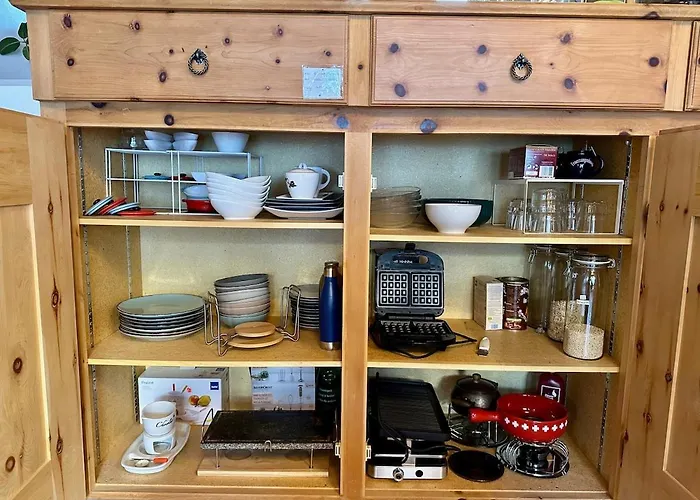 Blick Schloss Tarasp - Arventraum Mit Gartenspa