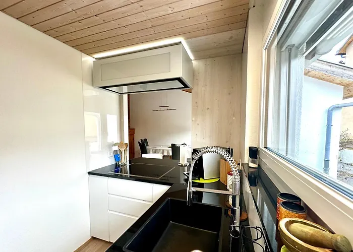 Blick Schloss Tarasp - Arventraum Mit Gartenspa *